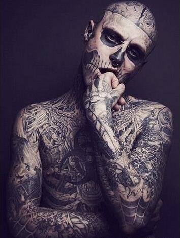 瑞克·格内斯特：世界上纹身最帅的男人，被称僵尸男孩