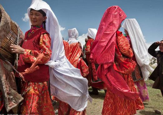 柯尔克孜族的简介：柯尔克孜族的历史来源，节日习俗（图）