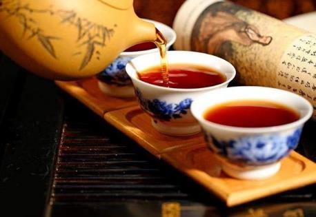 盘点中国十大名茶排行：看看你喝过几种？