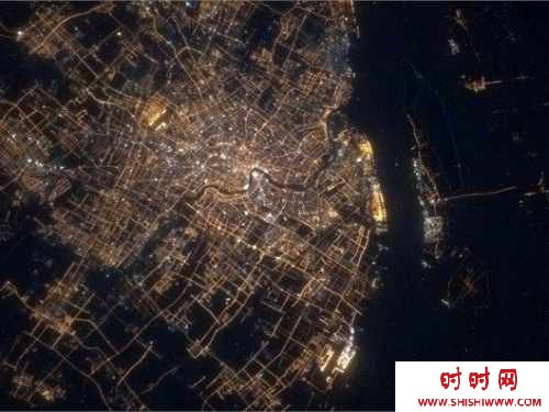 各大城市夜景卫星图：真实的中国让人大吃一惊！