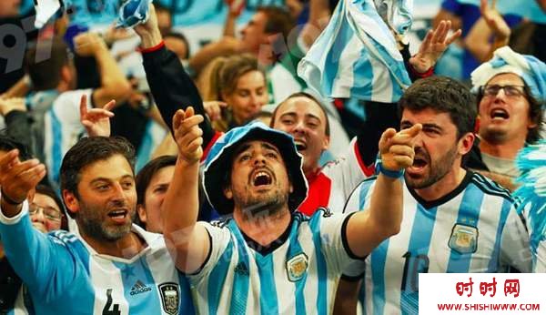 阿根廷足协被罚款（图）